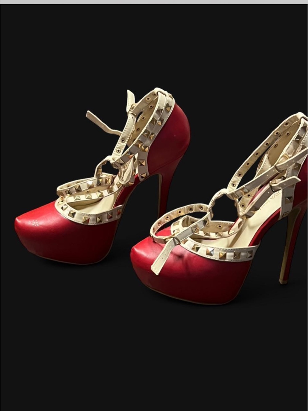 Wild Diva Red Platform Stiletto Pumps with Ivory Studded Straps size 9